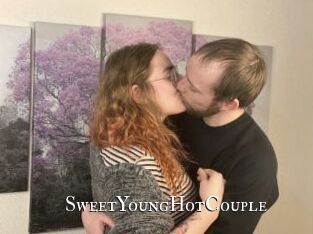 SweetYoungHotCouple