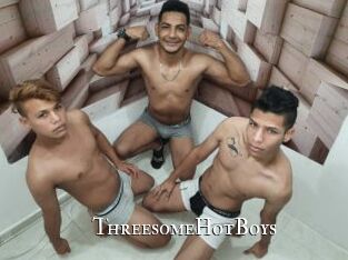 ThreesomeHotBoys
