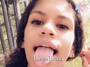 TiannaFoxxx