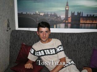 Tony_Tyler