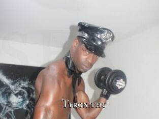 Tyron_thu