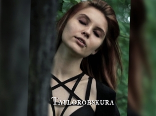 Taylorobskura