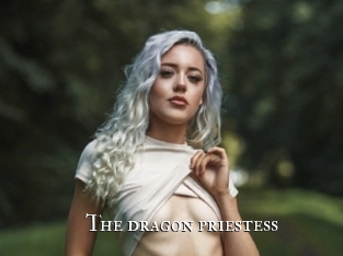 The_dragon_priestess