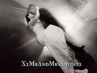 XxMrAndMrsSmithxx